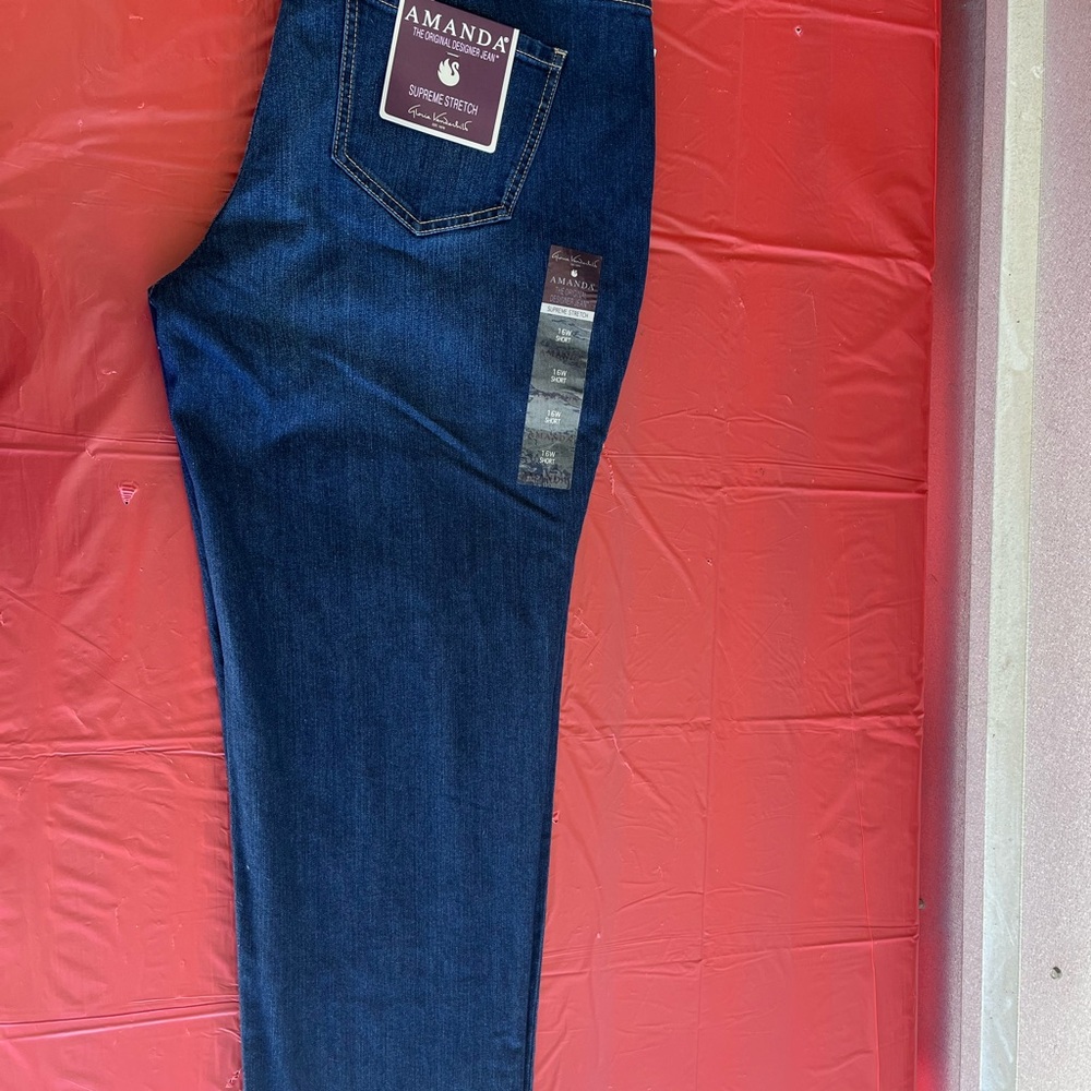 Amanda Lane Supreme Stretch Jeans Women’s Plus Size 16W Short NWT Dark Wash - Picture 3 of 15